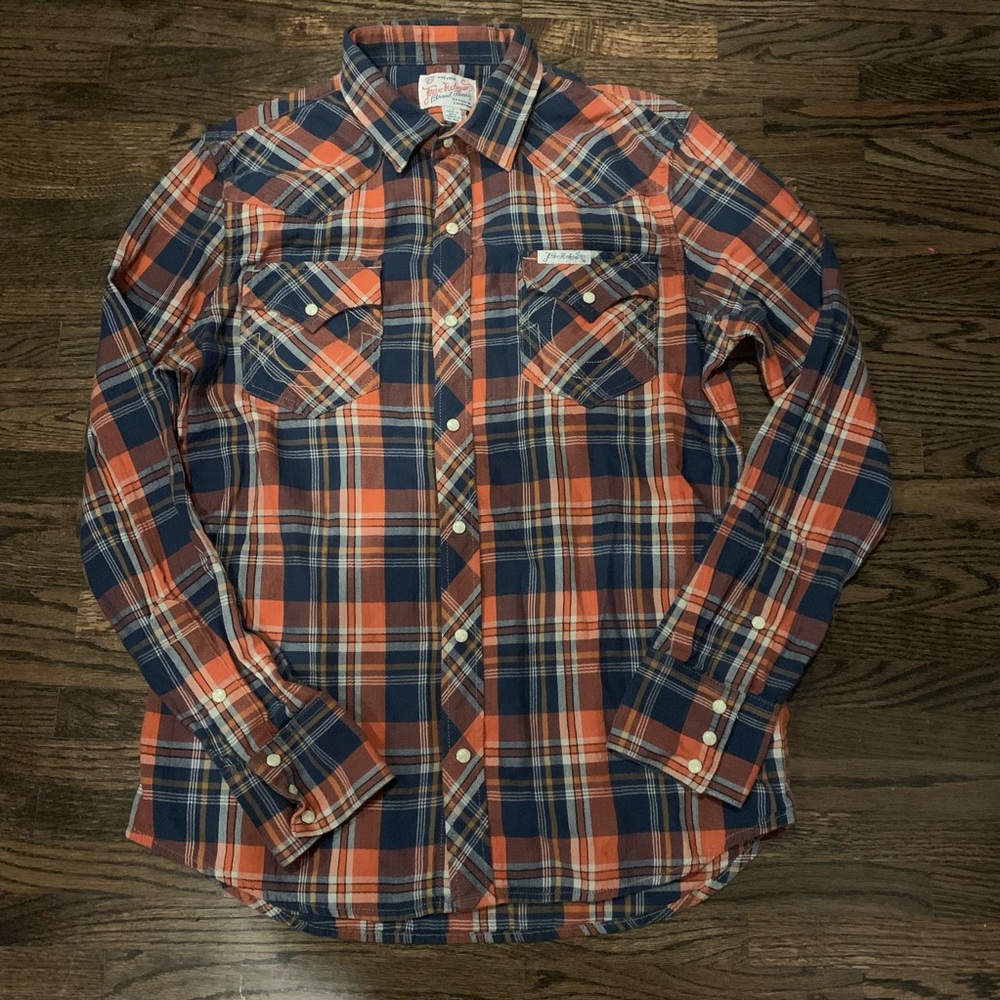 True religion pearl snap on shirt
